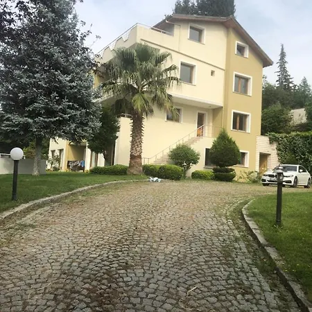 Villa Manza